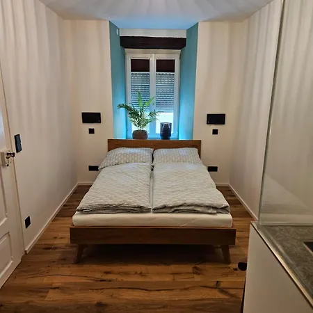 Kubaliebe Apartman *